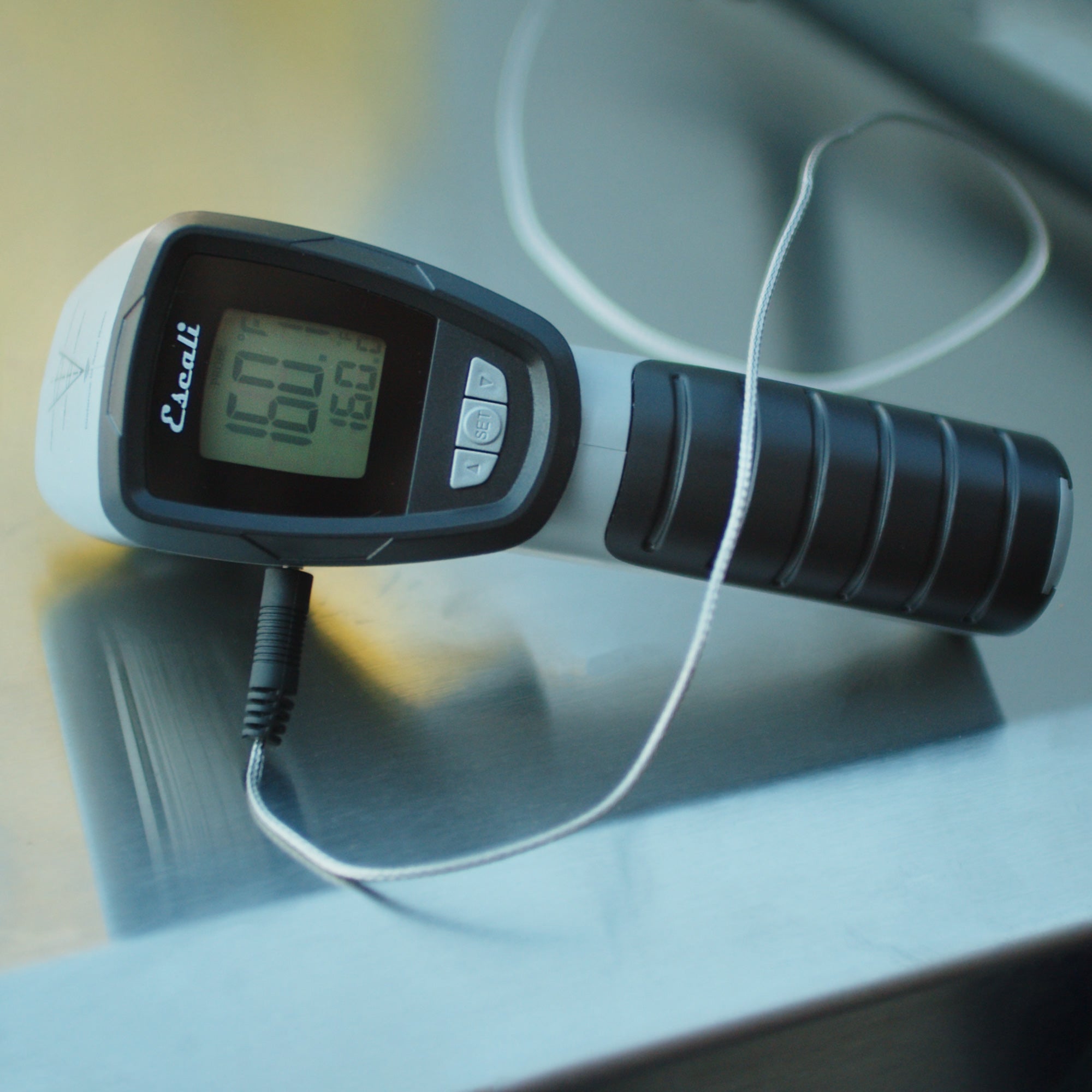 Infrared Surface and Probe Thermometer