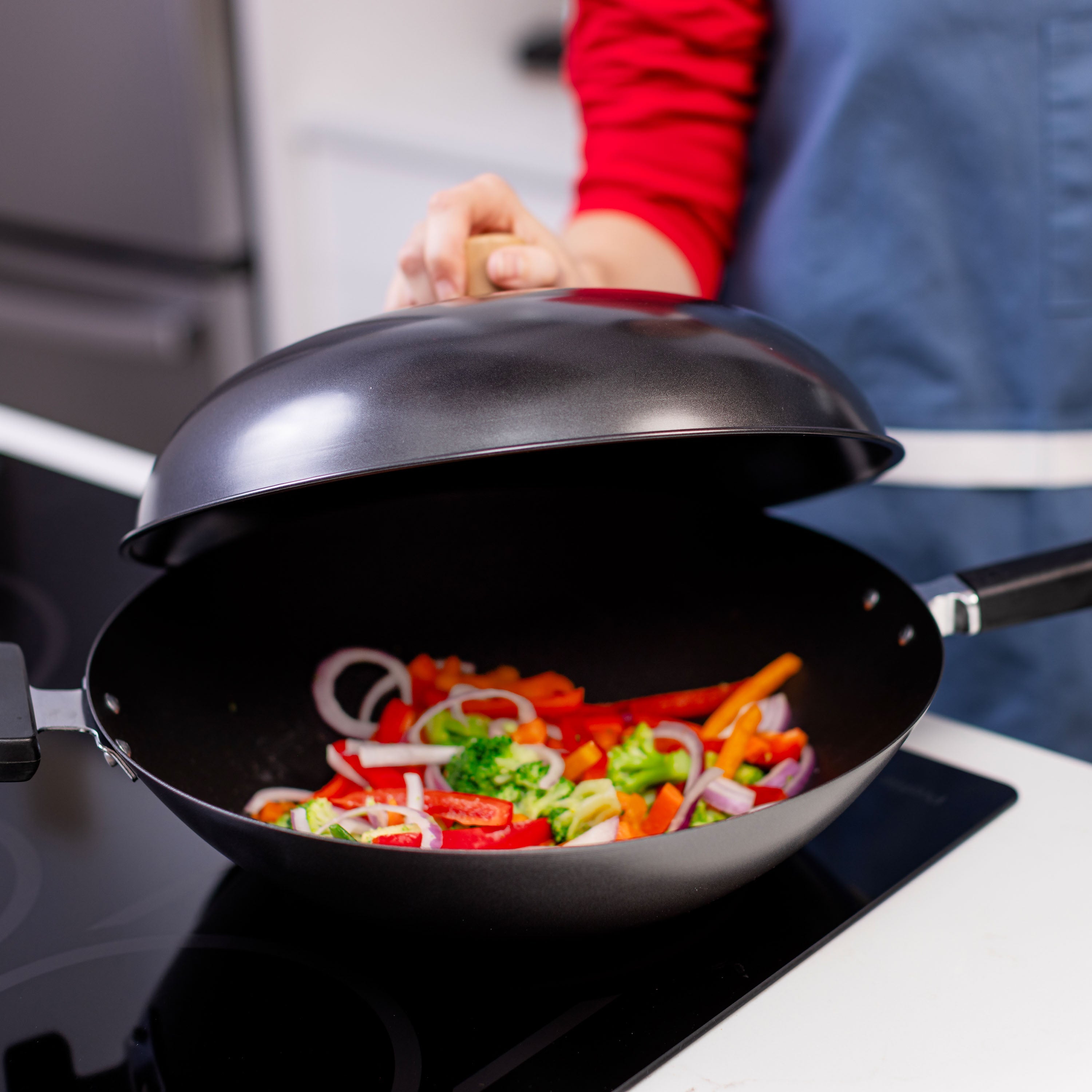 Professional Series Nonstick 14" Wok Bundle, 5 piece