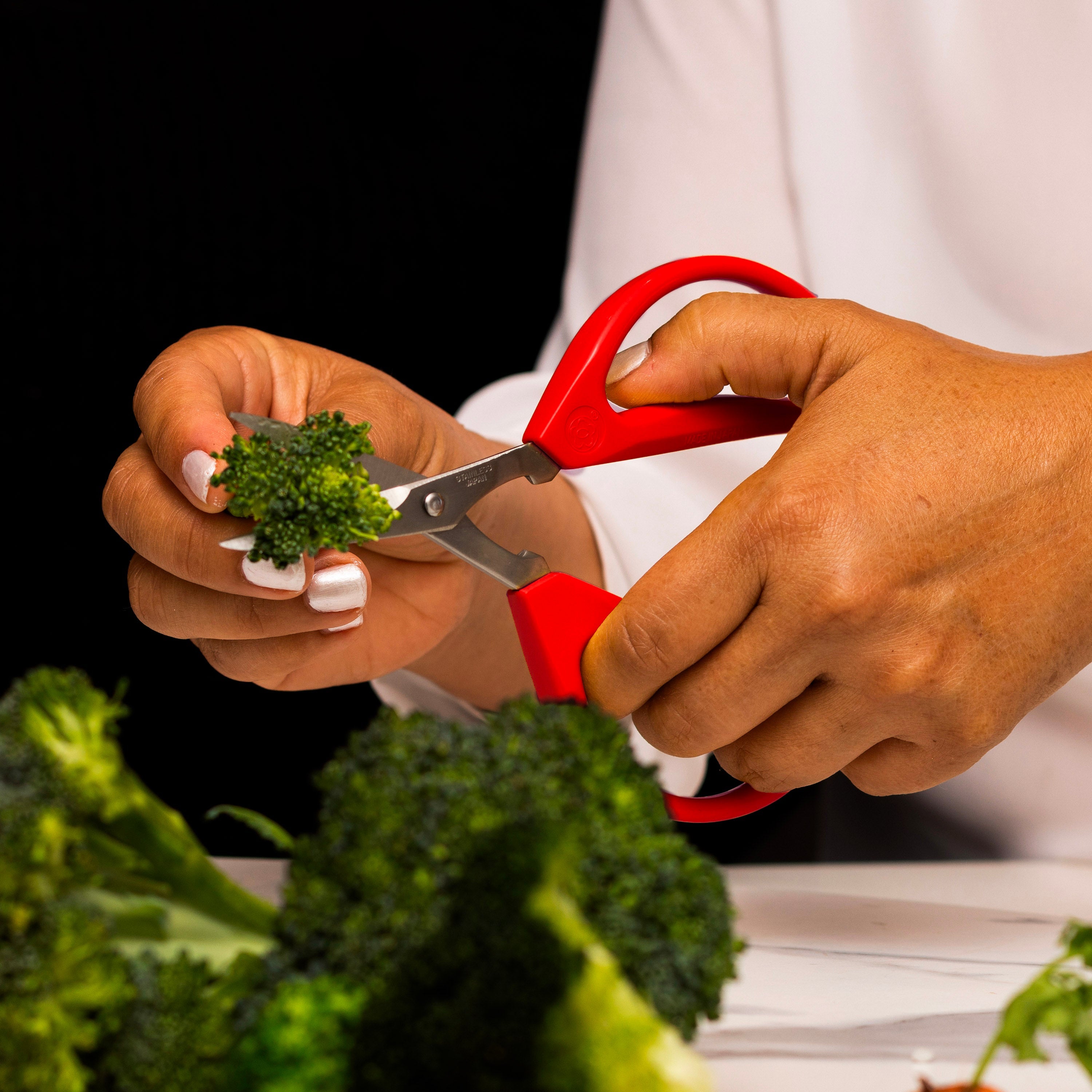 Scissor and Cutting Board Set, 2 piece