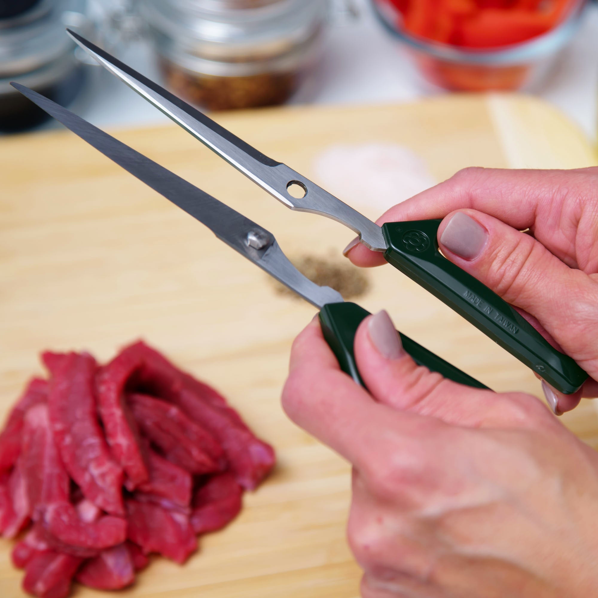 Deluxe Unlimited Kitchen Scissors, 8" - Dark Olive