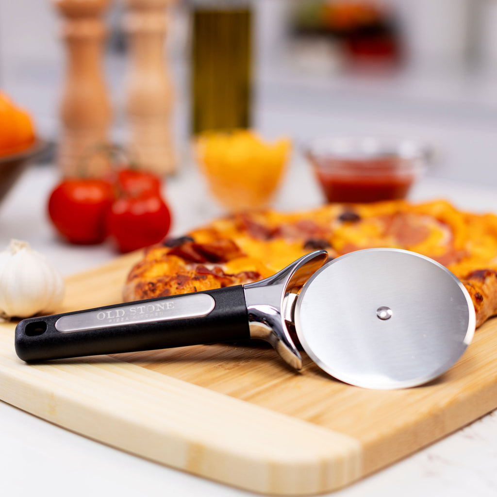 Premium Pizza Cutter, 3.5" Cutting Wheel