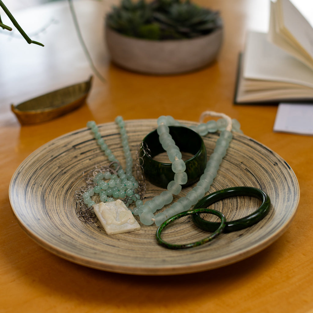 Lexa Bamboo Footed Plate, 12 Inch