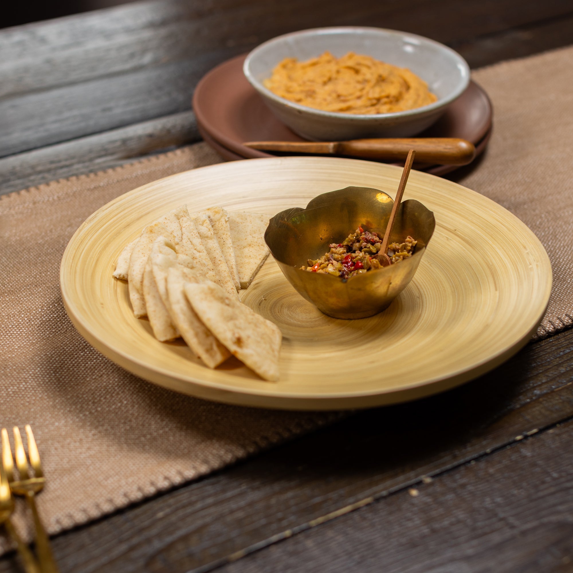 Lexa Bamboo Footed Plate, 12 Inch